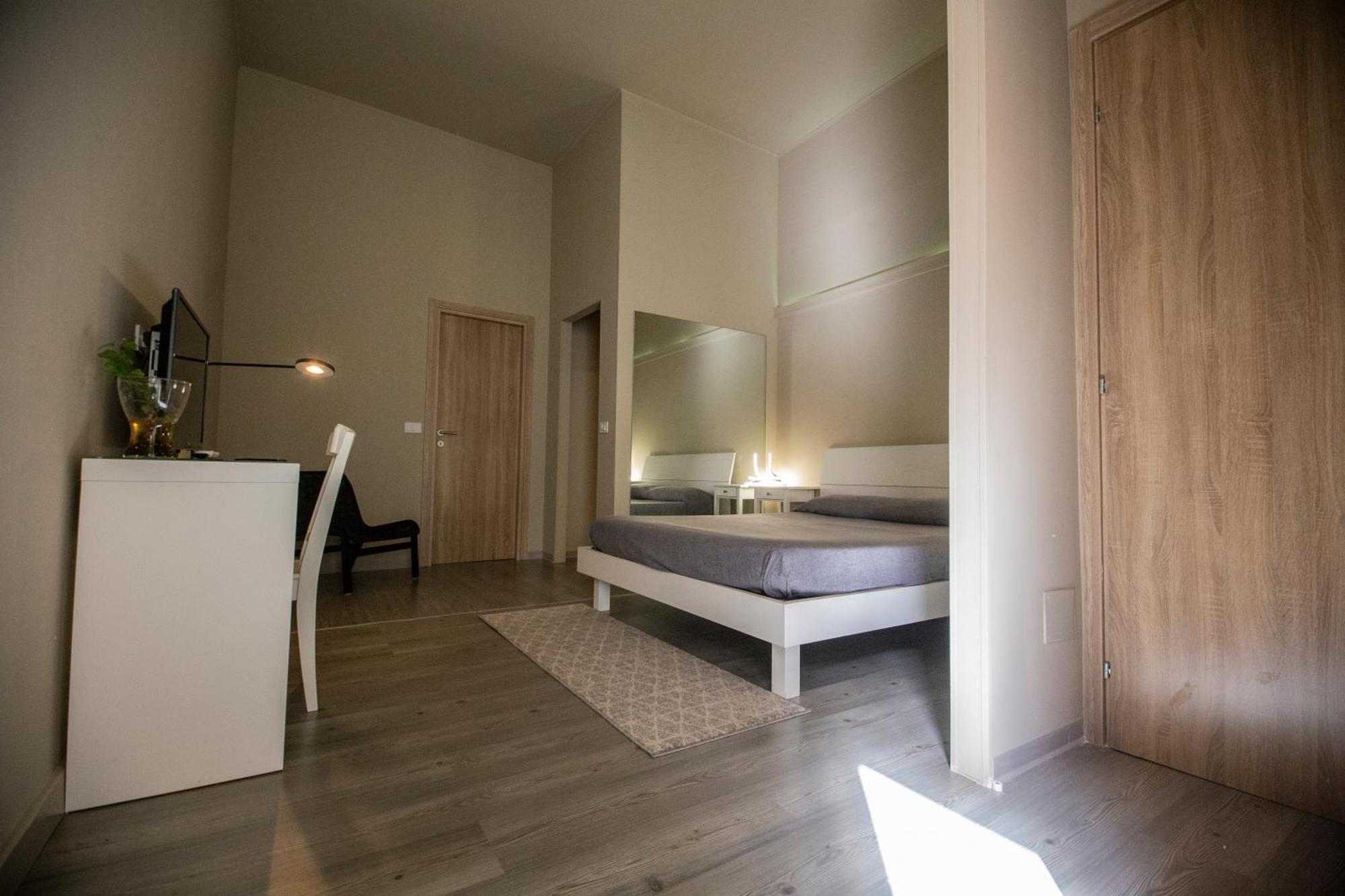 Hotel Dimora Nettare Bríndisi Exterior foto
