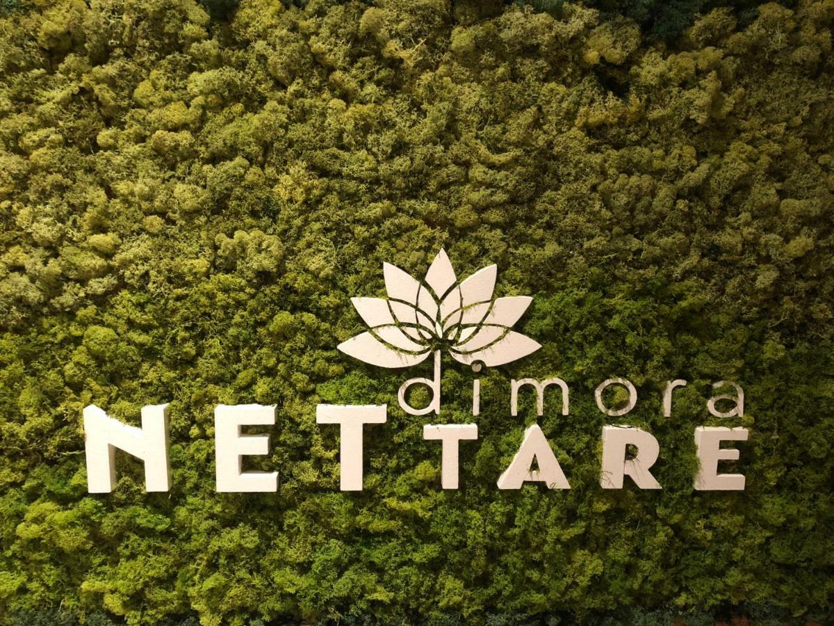 Hotel Dimora Nettare Bríndisi Exterior foto